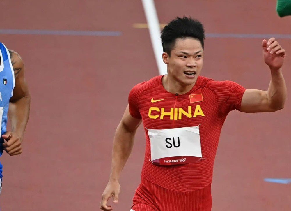 奥纳纳说：如果我必须去谈论迄今为止我在曼联的这个赛季，我不开心。